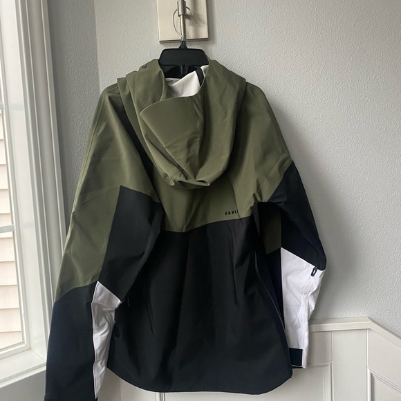 Like new Oakley Phoenix 2.0 She’ll Anorak Ski Jacket - Picture 9 of 12